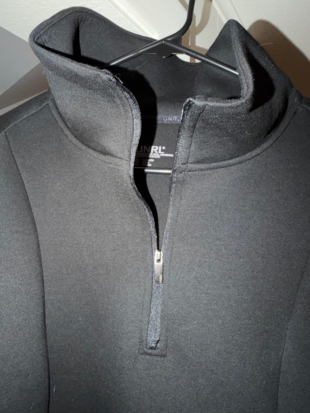 UNRL Black Quarter-Zip Pullover Sweatshirt - Picture 5 of 6